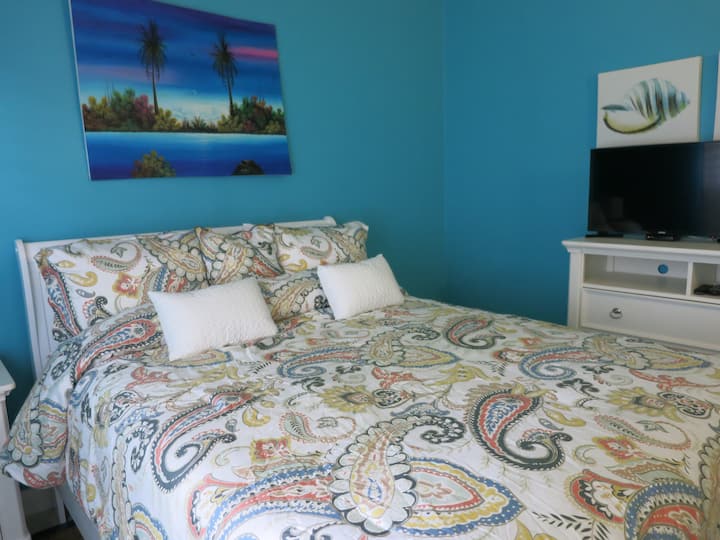 2e chambre - Télévision/câble