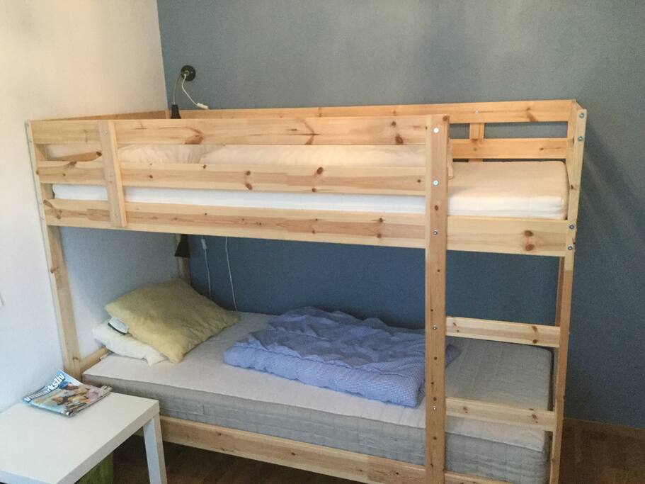 Sovrom nr 2 med køyeseng