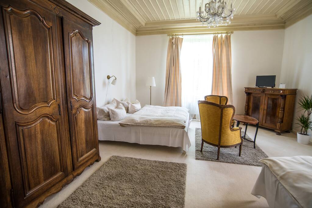 Tired of city breaks already? Rent Chateau Trnová near Prague and enjoy nature and fresh air and life of beatiful historical town in the same time.