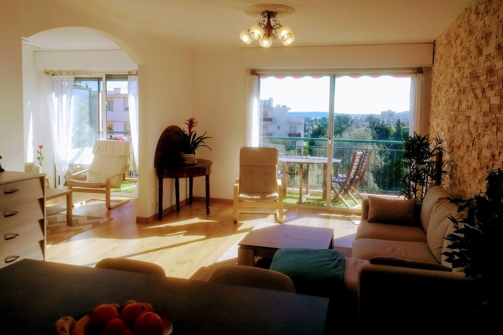 Living, room on the left
