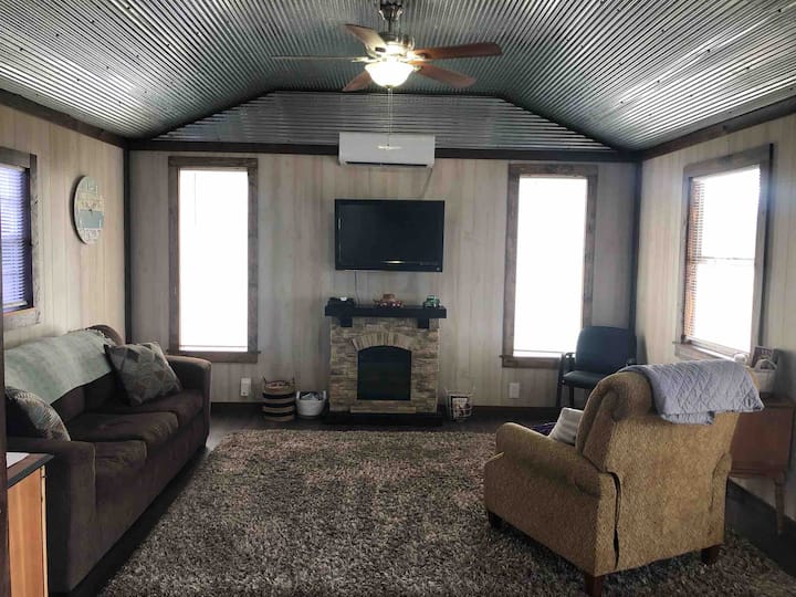 Catamount Cabin -At Ole Barn Dr- - Arkansas