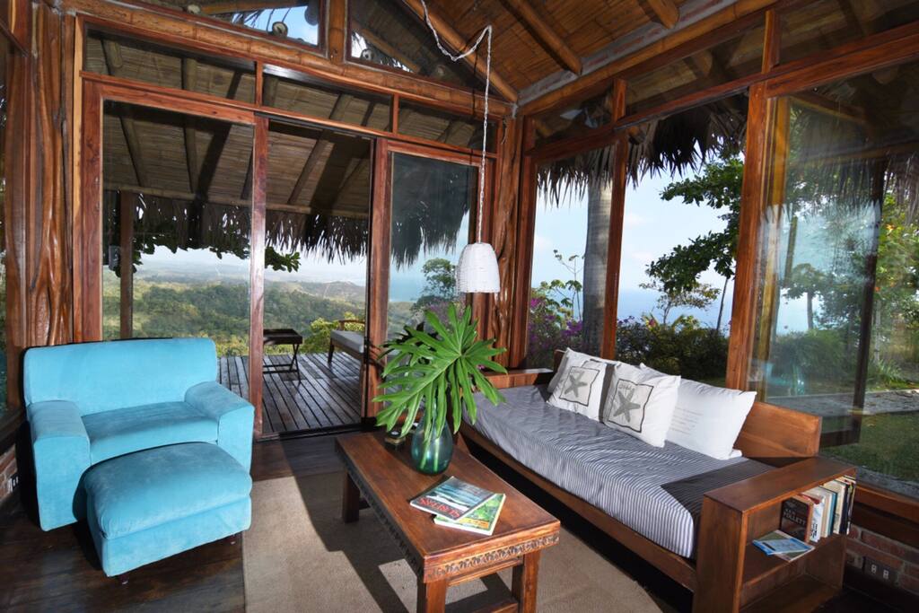 Living y deck