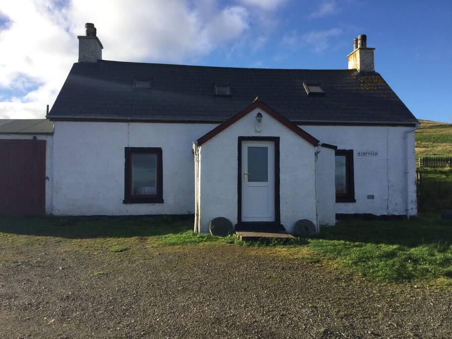 Midfield Croft Ollaberry Shetland Islands Cottages for Rent in