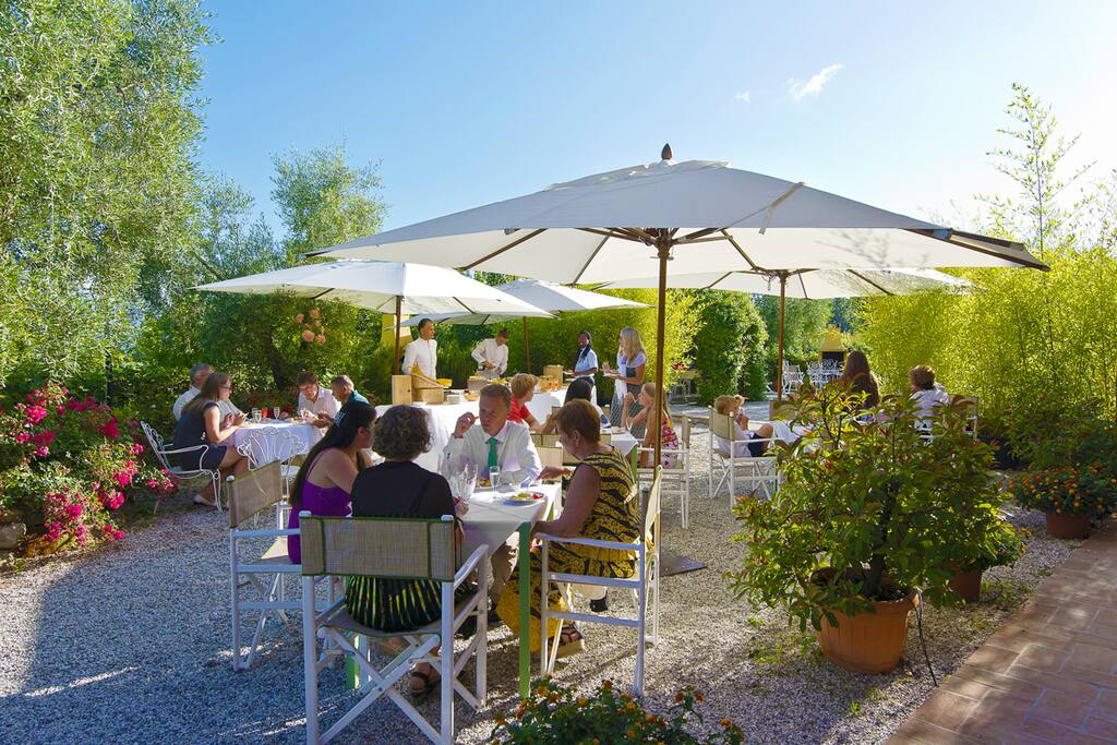 formal party in the garden