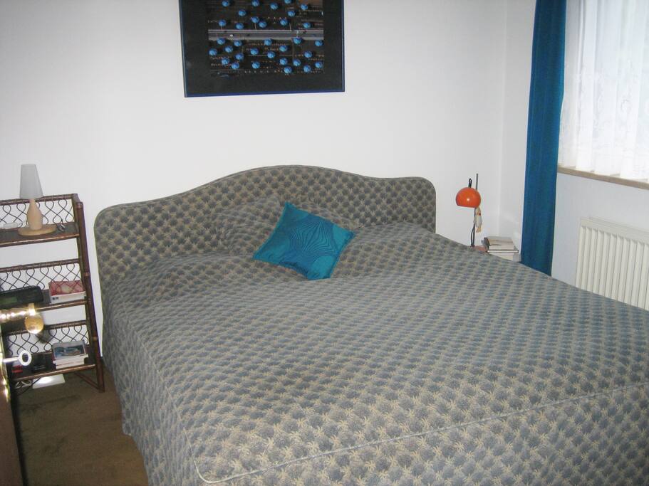 1. Schlafzimmer mit Doppelbett