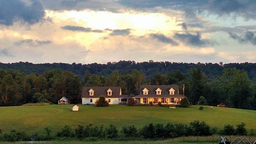 Selah Farms Equestrian B&B near Fall Creek Falls