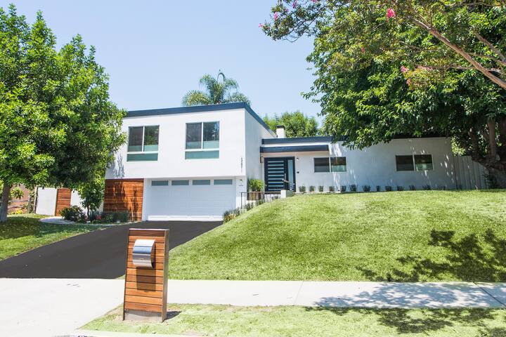 ★ Modern Luxury, Private Pool ★