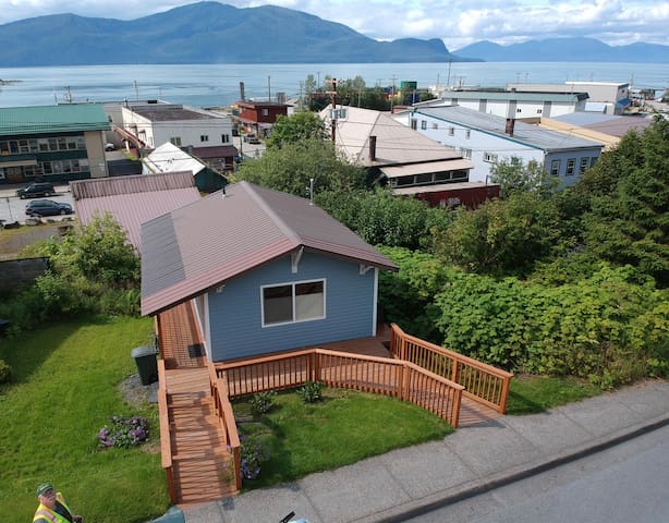 Little Bitty Getaway Tiny Houses For Rent In Wrangell Alaska