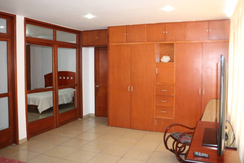 Recamara Principal con Amplio Closet