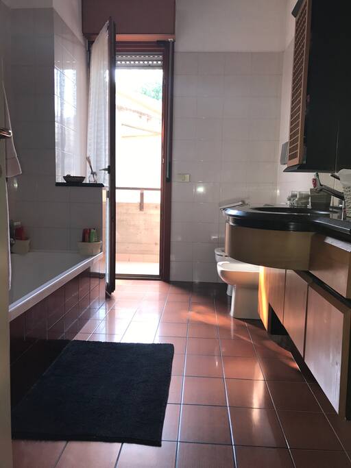 Bagno con vasca