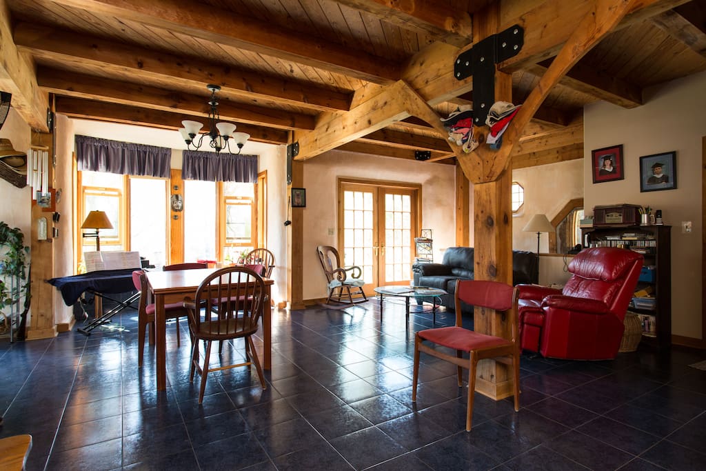 StrawBale EcoHome Farm on 70 acres Houses for Rent in Afton, Virginia