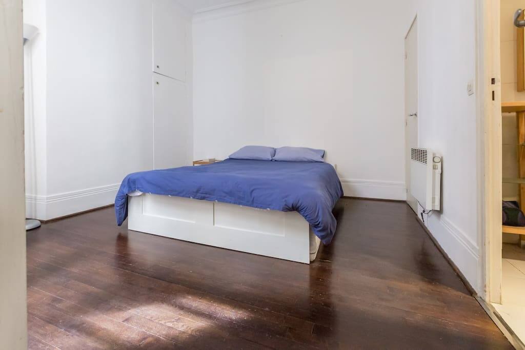 1st bedroom