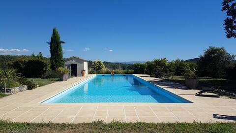 countryside at the foot of the Luberon