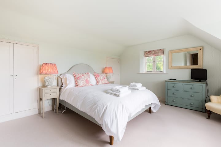 მთავარი საძინებელი