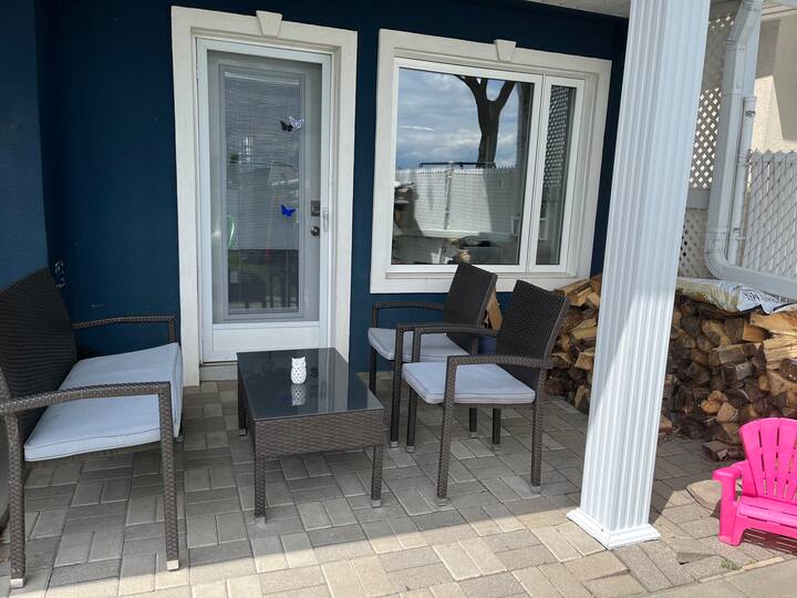 10 Best Airbnb Vacation Rentals In SalaberrydeValleyfield, Canada