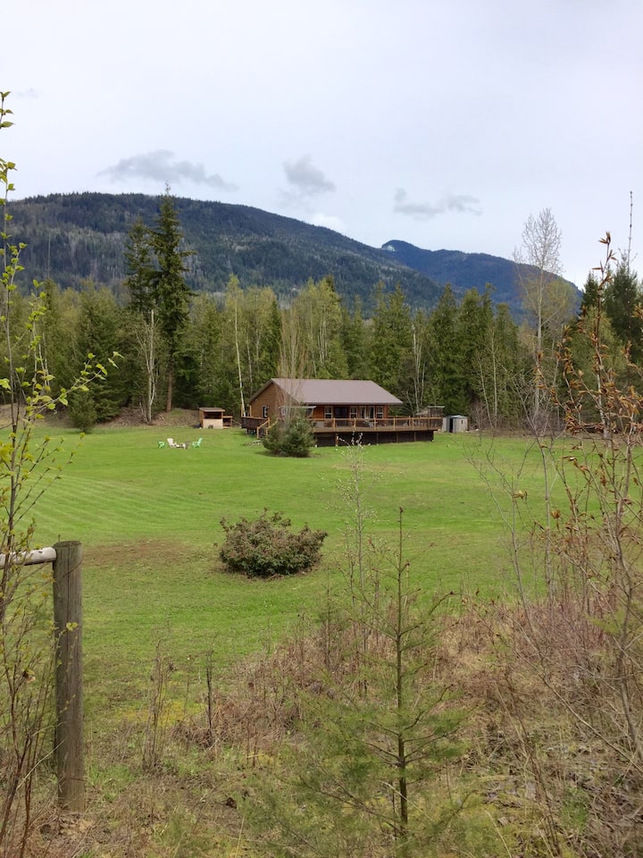 Magna Bay Holiday Rentals & Homes British Columbia, Canada Airbnb