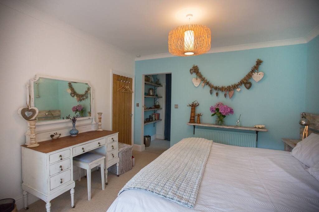 Badger's Holt bedroom