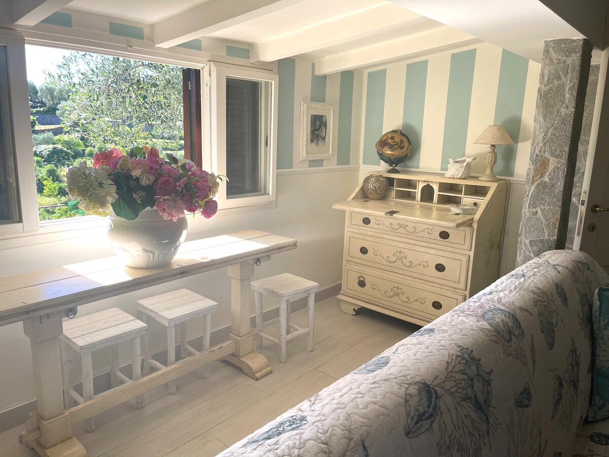 Propriété Airbnb réussie: Delightful cottage with pool "il Nemorino" à Santa Margherita Ligure