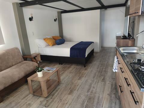 Centrally located apartment, great for work