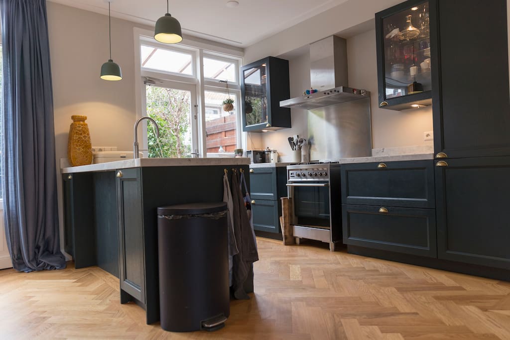 Open kitchen