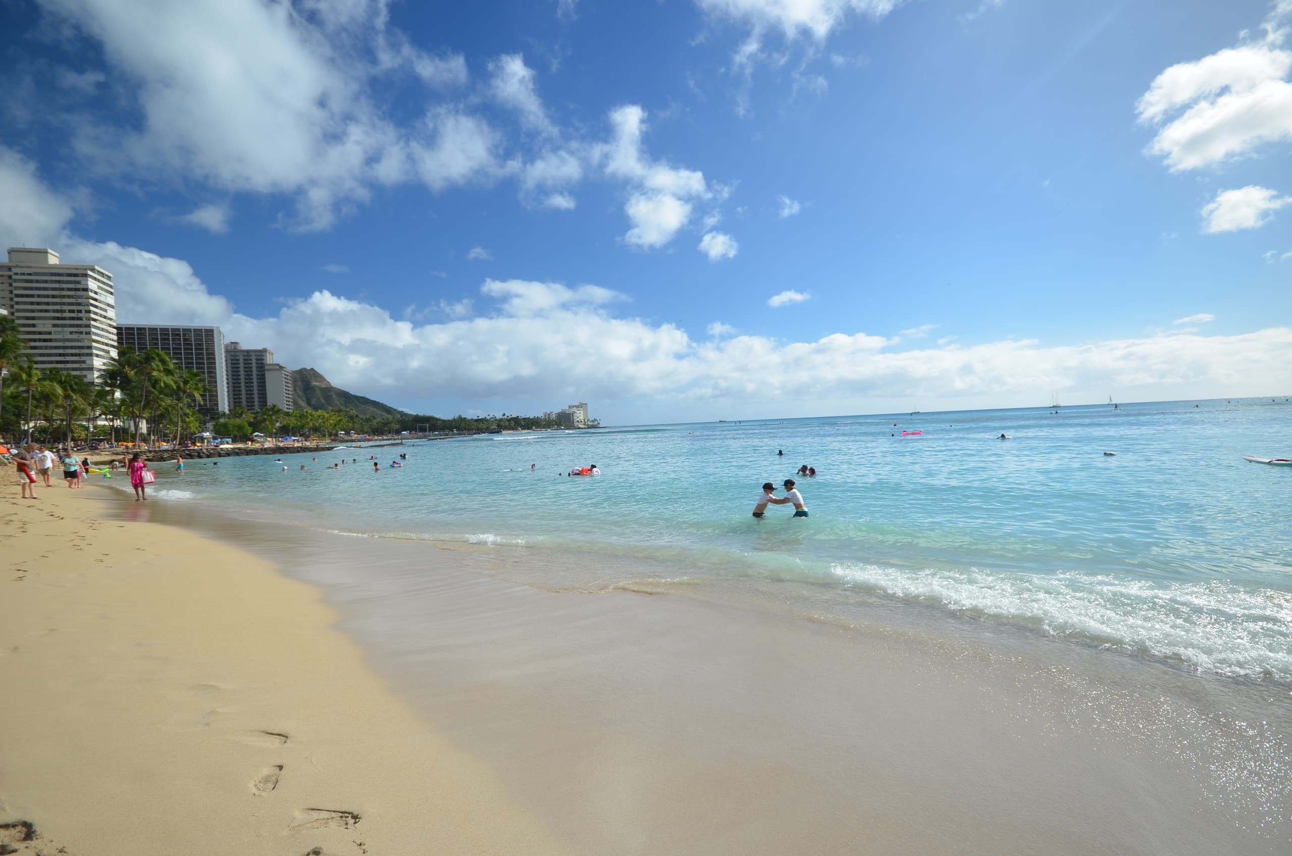 Condo in Honolulu · ★4.49 · Studio · 1 bed · 1 bath - Image 14
