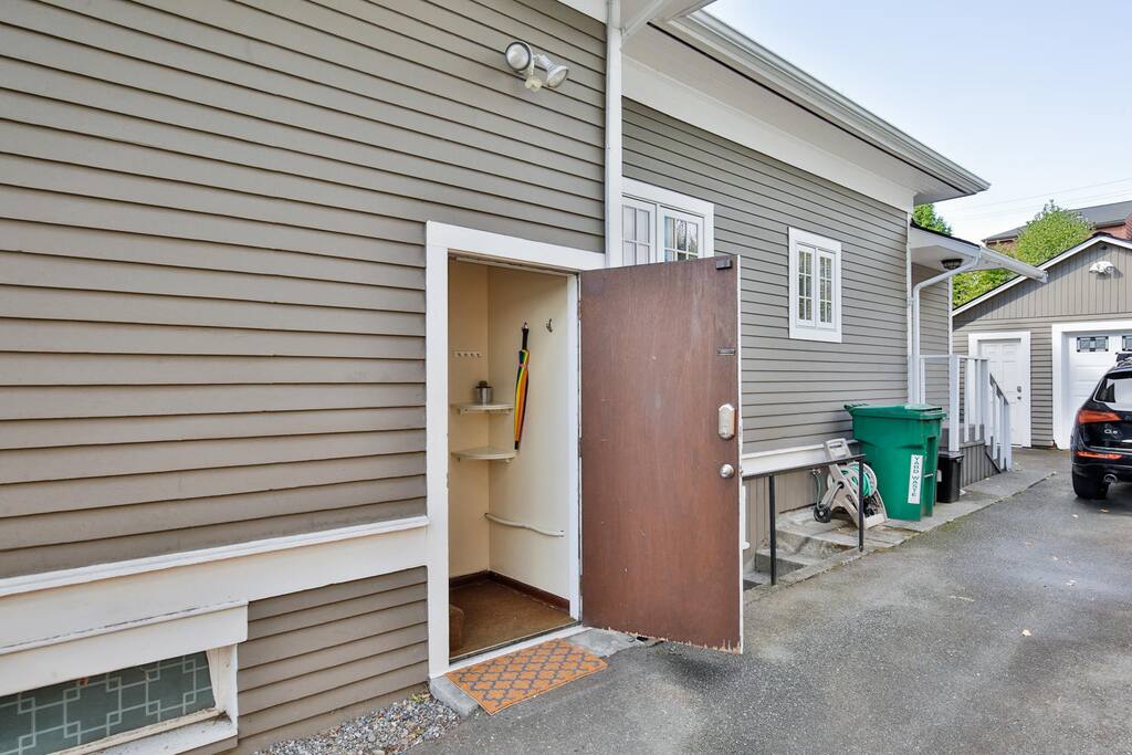 Front door to the Farmhouse Penthouse. Umbrella available for your use, should it rain.