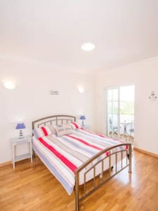 Room 2 bedroom