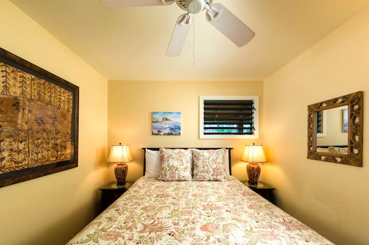 The second bedroom.