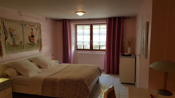 Chambres D'hôtes Confortables Avec Petit-déjeuner - Bagnols-les-Bains