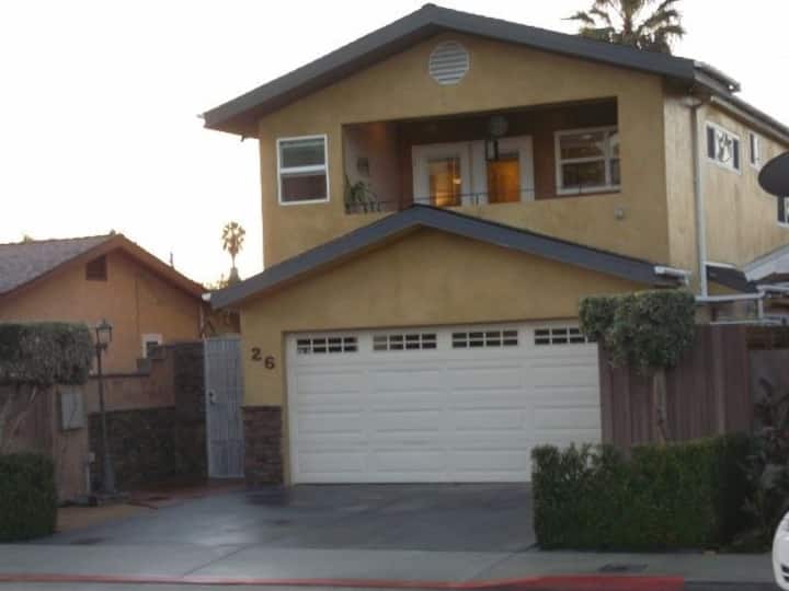House + Garage 2 Bed 2 Bath Near Carson & Lakewood - Long Beach, CA