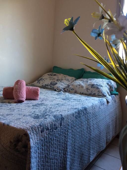 QUARTO CASAL
