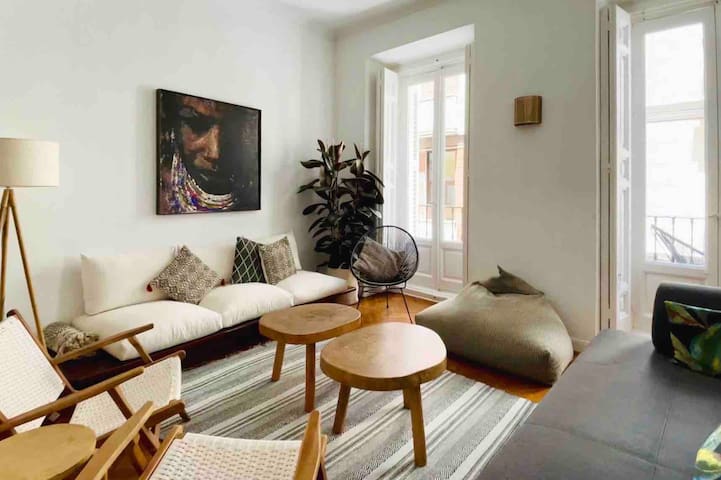 TAMBO Madrid: Charm & Design in the City Heart gallery image 2