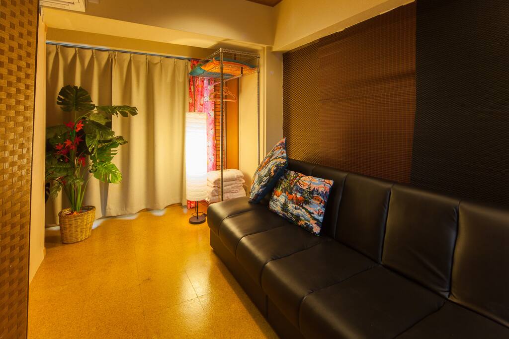 There's only one floor lamp & No ceiling-light in the bed room.