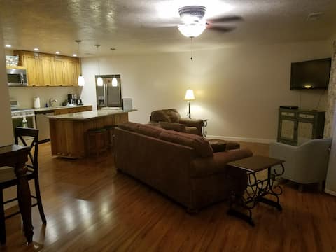 Secluded 2 - bedroom with Panoramic View