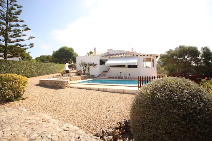 Lovely Villa With Private Pool, Minutes From Beach