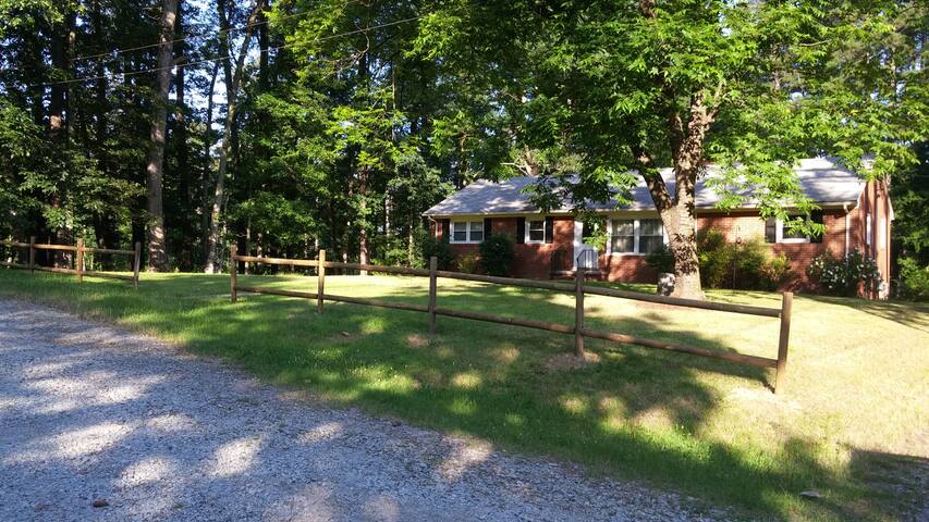 Duke Hospital/West Campus - Pet friendly!