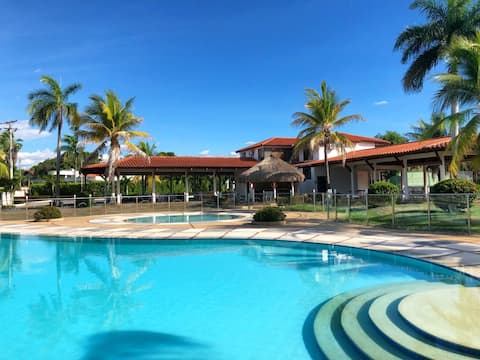 Tropical country house near Bogotá