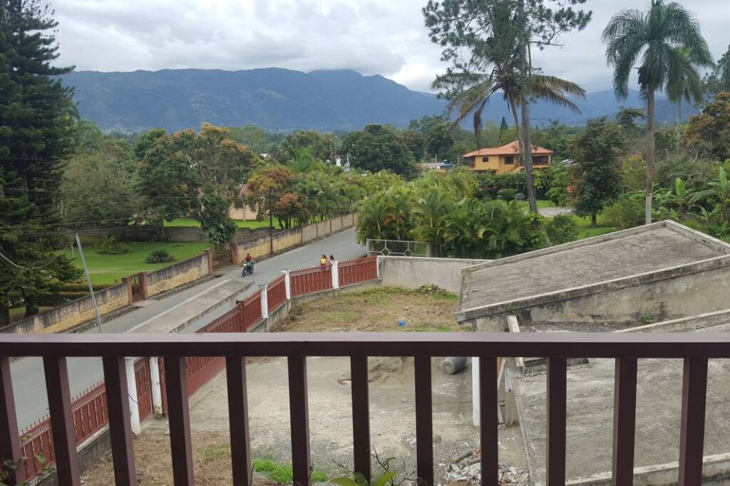 Vista Sur-Oeste desde la Galería o Balcón
