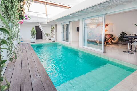 Contemporary 2BR pool villa in peaceful location