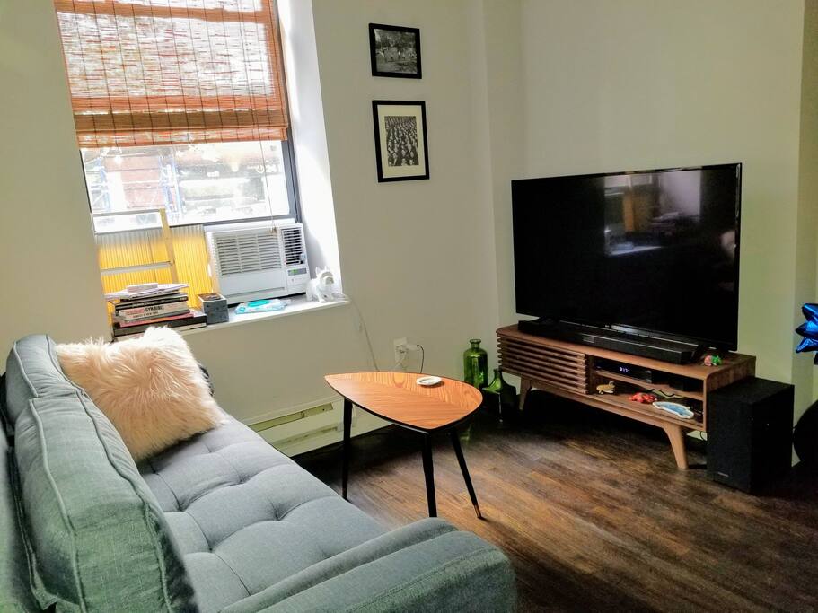 Living room(day time)