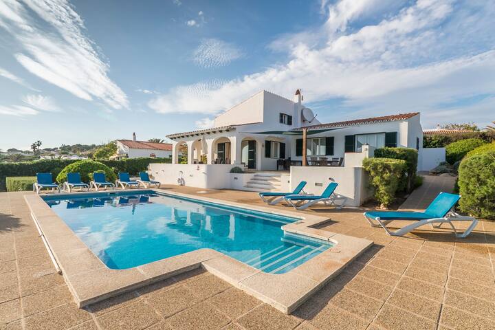 Villa Thalassa gallery image 2