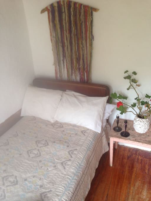 Clean blankets, sheets and pillows allow for a very comfortable stay.