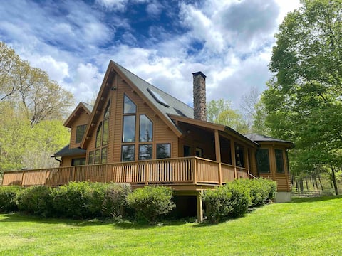 Luxurious Private Log Cabin Retreat in Nature