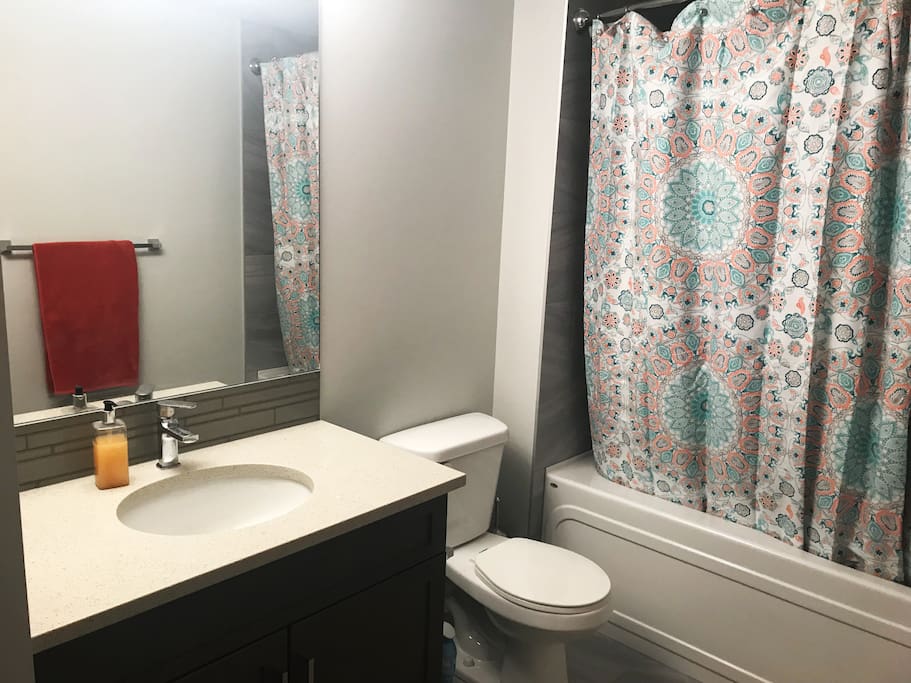 Full Bathroom