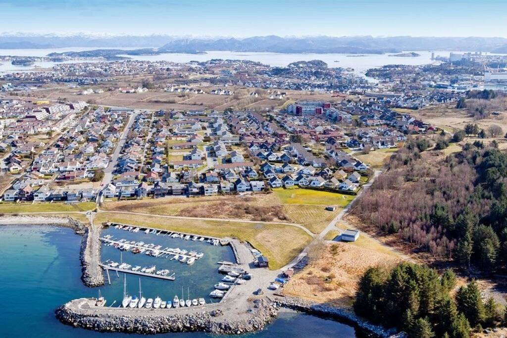 Områdebilde fra badestranden