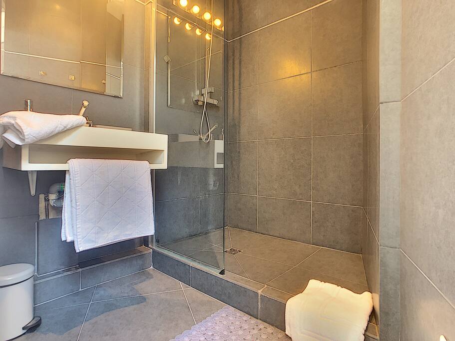Douche à l'italienne