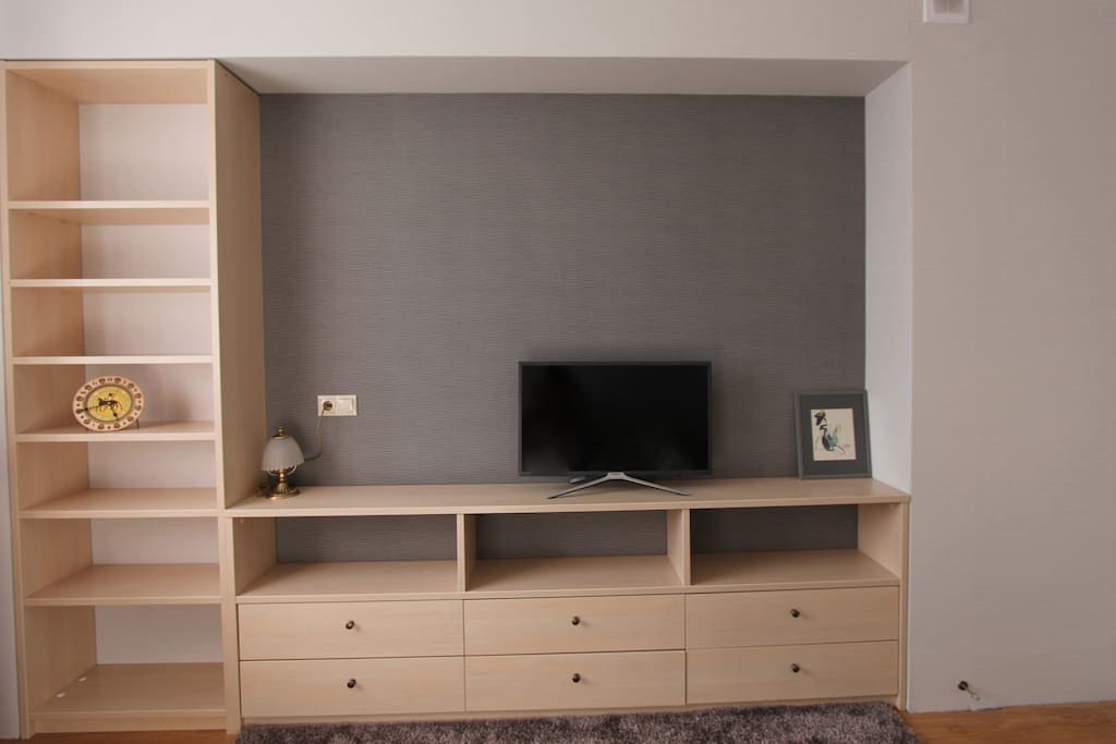 1st bedroom