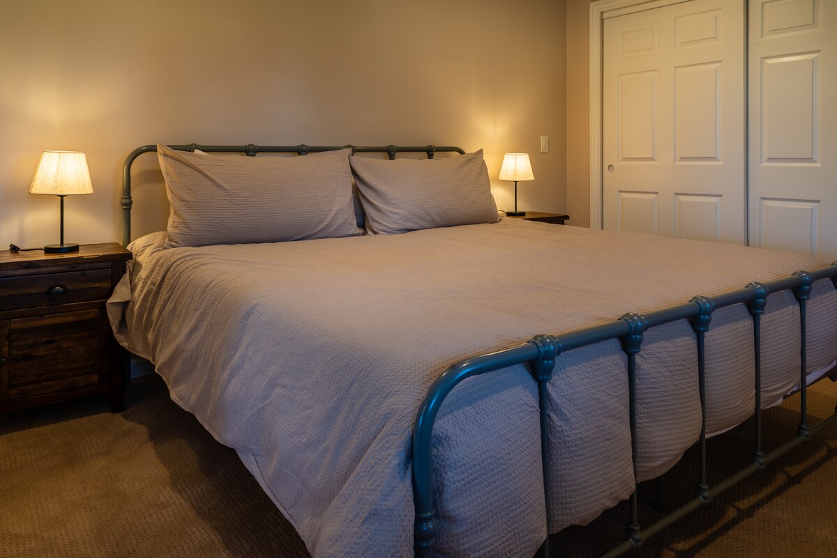 Sexto dormitorio en la unidad de la abuela de abajo. 