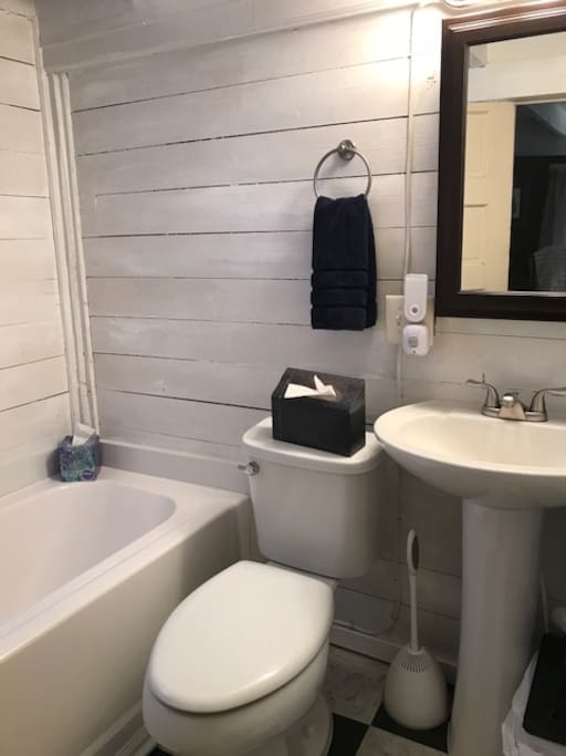 Full bathroom. Note, it is a tub only; no shower.