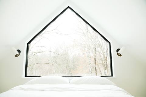 Solar Cabin at Big Picture Farm